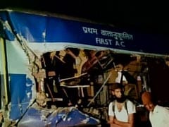 Lorry Collides With Bangalore-Nanded Express, Congress Lawmaker Among 5 Dead