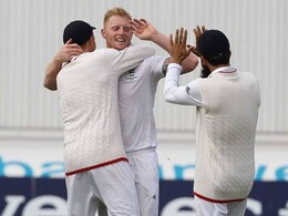 एशेज 2015 : चौथे टेस्ट में ऑस्ट्रेलिया की शर्मनाक हार, क्लार्क की संन्यास की घोषणा एशेज 2015 : चौथे टेस्ट में ऑस्ट्रेलिया की शर्मनाक हार, क्लार्क की संन्यास की घोषणा