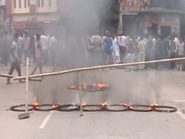 After BJP Worker Chased and Shot Dead, Protests in Patna After BJP Worker Chased and Shot Dead, Protests in Patna