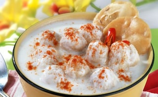 Holi Special: India's Love Affair With Dahi Bhalla and How Chat Came To Rule Indian Street Food
