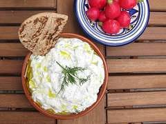 How to Make the Perfect Greek Yogurt Dip How to Make the Perfect Greek Yogurt Dip