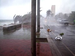 China Offers $300,000 in Aid to Storm-Hit Dominica China Offers $300,000 in Aid to Storm-Hit Dominica