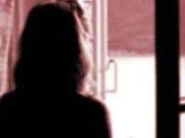 2014 में कार्यस्थल पर यौन उत्पीड़न के 526 मामले दर्ज हुए : सरकार 2014 में कार्यस्थल पर यौन उत्पीड़न के 526 मामले दर्ज हुए : सरकार