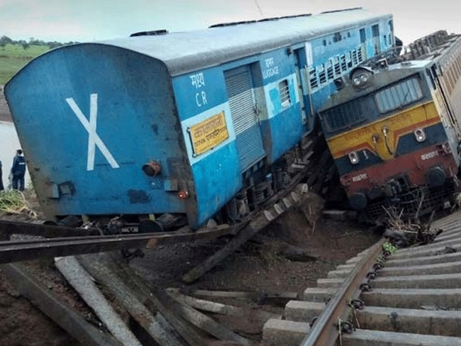 भयावह हादसा : हरदा ट्रेन हादसे में एक ही परिवार के 10 लोगों की गई जान