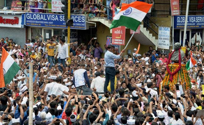 Patel Quota Row: Man Allegedly Commits Suicide in Support of Agitation
