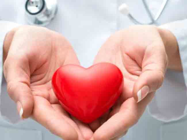 पुणे से मुंबई तक दिल का सफ़र एक घंटे में , 22 साल के अनवर को मिली नई जिंदगी