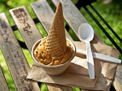 Upside Down Ice Cream Cone: Just a Trend For Lazy Eaters or Conveniently Crunchy? Upside Down Ice Cream Cone: Just a Trend For Lazy Eaters or Conveniently Crunchy?