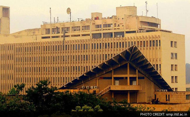 Committee Recommends Major Changes in IIT Entrance Examination