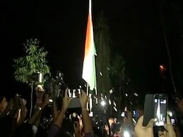 Crowds Cheer Bangladesh-India Land Swap After 70 Years in Limbo Crowds Cheer Bangladesh-India Land Swap After 70 Years in Limbo