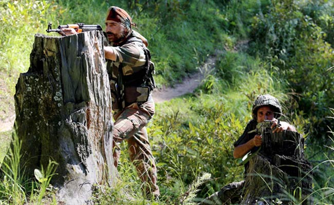 Second Pakistani Terrorist Caught After Encounter in North Kashmir