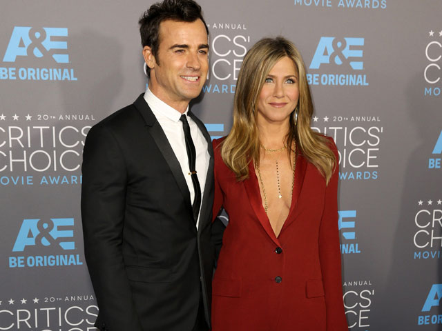 After Secret Wedding, Jennifer and Justin Head For Honeymoon