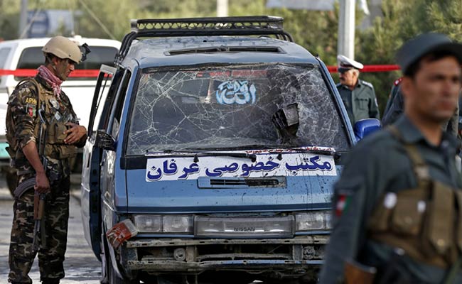 Car Bomb Outside Hospital in Kabul, 3 Dead