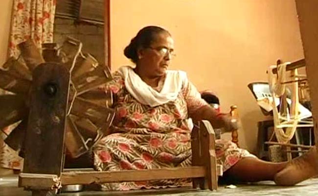Kerala's Handloom Weavers Reel Under Financial Stress