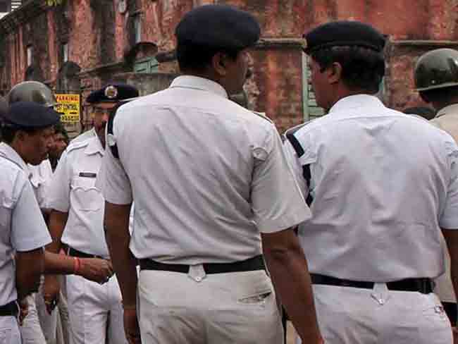 Kolkata's Special Task Force Arrests Two Prominent Maoists Leaders In Bengal