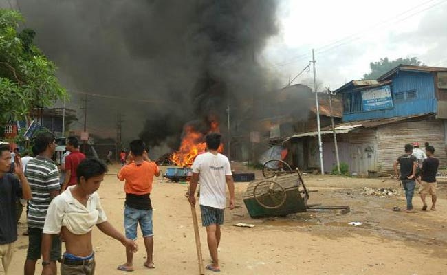Shops, Hotels Set Ablaze in Group Clash in Manipur