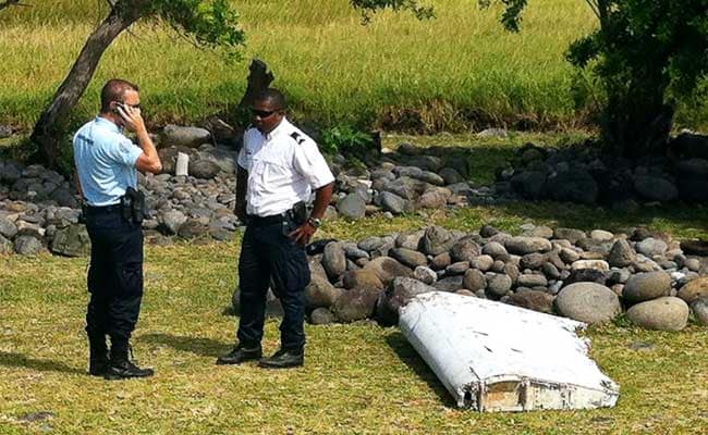 Debris Find a 'Real Boost' to Australian MH370 Searchers