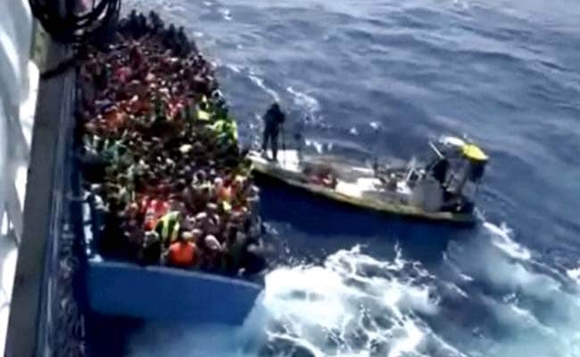Rescuers Save 3,000 Migrants in Mediterranean, 55 Dead