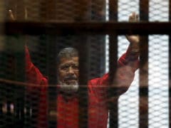 Egypt's Mohamed Mursi Complains About Prison Food, Requests Medical Exam: Reports