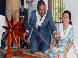Mozambique President Visits Anand Agricultural University in Gujarat Mozambique President Visits Anand Agricultural University in Gujarat