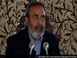 सरकार से मतभेद के बाद जम्मू-कश्मीर के मुख्य सचिव ने किया इस्तीफा देने का फैसला सरकार से मतभेद के बाद जम्मू-कश्मीर के मुख्य सचिव ने किया इस्तीफा देने का फैसला