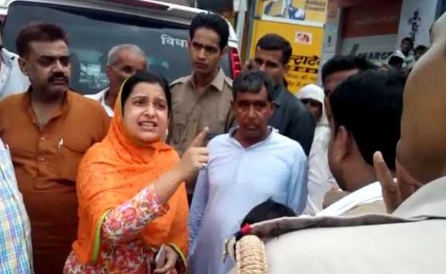 Cop Refuses to Pay Vendor, Gets Pulled Up by Lawmaker's Daughter