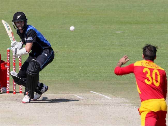 न्यूजीलैंड ने तीसरे वनडे में जिम्बाब्वे को हराकर जीती सीरीज