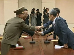 नॉर्थ और साउथ कोरिया में 'युद्ध के हालात' टले, बातचीत से माने दोनों देश नॉर्थ और साउथ कोरिया में 'युद्ध के हालात' टले, बातचीत से माने दोनों देश