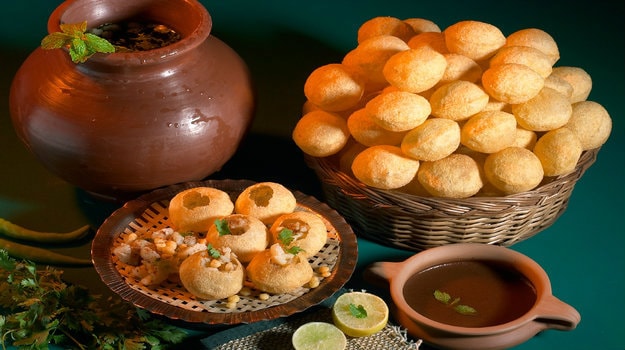 Panipuri, Golgappa, Phuchka: The Popular Stalls Across India - NDTV Food