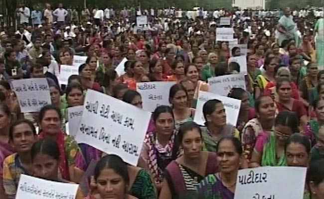 Patels' Stir for Quota Intensifies, Protests Reach Gandhinagar