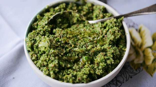 Season's Eating: Broccoli Pesto