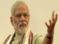 Thousands of Indians in Dubai Roar Approval Through PM Modi's Speech