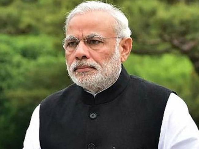 PM Narendra Modi Reviews Market Crash, Says 'Economy is Stable'