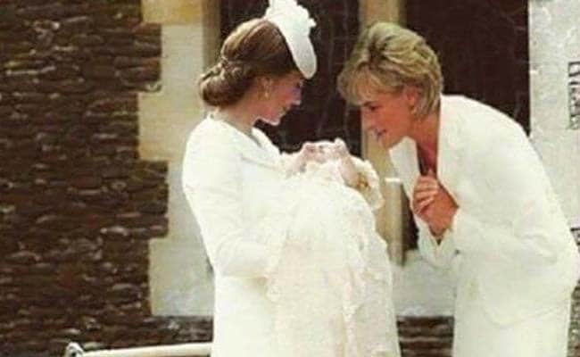 Surreal Pic of Princess Diana at Princess Charlotte's Christening Goes Viral