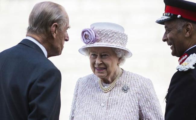 Nearing Milestone, Queen Elizabeth Shows No Sign of Stepping Aside