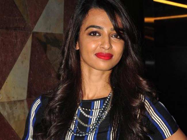 राधिका आप्टे की किस्मत चमकी, रजनीकांत के साथ फिल्म मिली