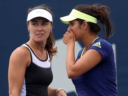 सानिया मिर्जा और मार्टिना हिंगिस डब्ल्यूटीए फाइनल्स के सेमीफाइनल में हारीं सानिया मिर्जा और मार्टिना हिंगिस डब्ल्यूटीए फाइनल्स के सेमीफाइनल में हारीं