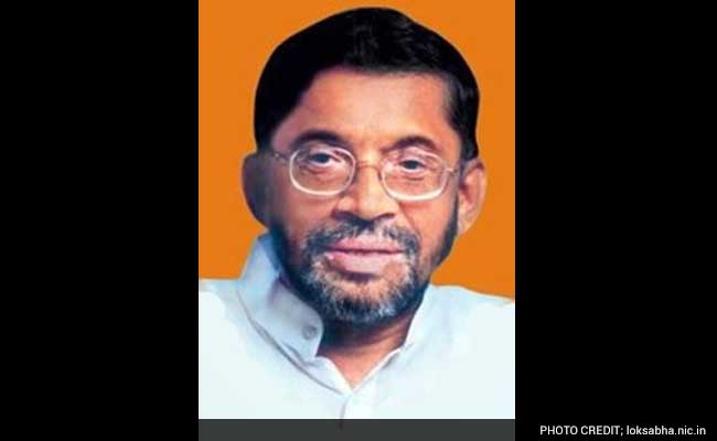 Want GST at Lowest Level for Textile Industry: Union Minister Santosh Gangwar