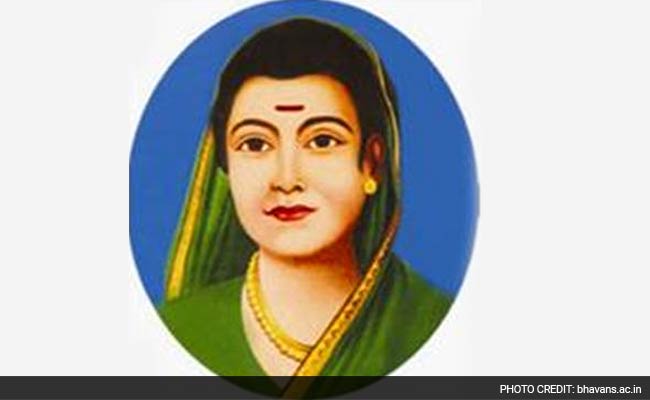 Savitribai Phule's Memorial to be Build Inside Pune Varsity: Maharashtra Minister Sudhir Mungantiwar