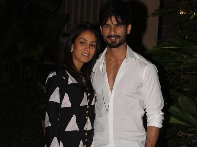 Shahid Kapoor Shares Selfie With Mira Rajput En Route to Their Honeymoon