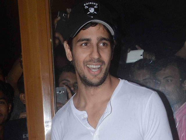 Sidharth Malhotra on <I>Brothers</i>' 50 Crore Weekend