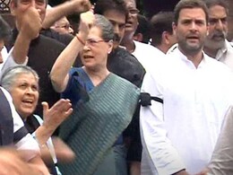 सुषमा की सफाई पर सोनिया बोलीं, सुषमा नाटक करने में माहिर सुषमा की सफाई पर सोनिया बोलीं, सुषमा नाटक करने में माहिर