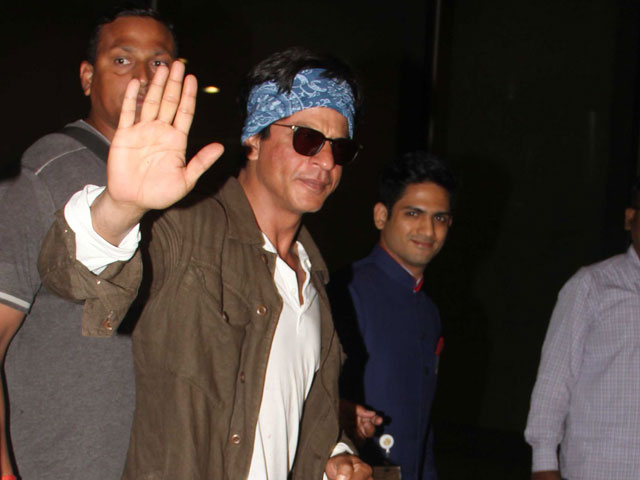 Shah Rukh Khan Reveals His Bucket List on Twitter