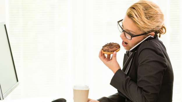 Bid Adieu To 'Stress Eating' At Work: Here's How