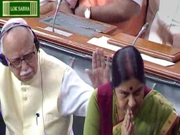 LK Advani Appreciates Sushma Swaraj's Spirited Defence in Lok Sabha LK Advani Appreciates Sushma Swaraj's Spirited Defence in Lok Sabha