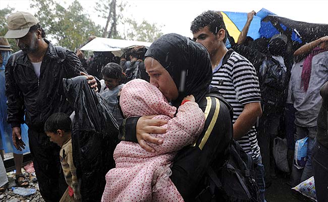 Britain to Accept 20,000 Syrian Refugees in Next 5 Years