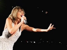 Taylor Swift Reads Out Moving Note Addressed to Godson in Concert