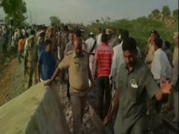 देखें, बैंगलोर-नांदेड़ एक्सप्रेस ट्रेन हादसे की तस्वीरें.. देखें, बैंगलोर-नांदेड़ एक्सप्रेस ट्रेन हादसे की तस्वीरें..