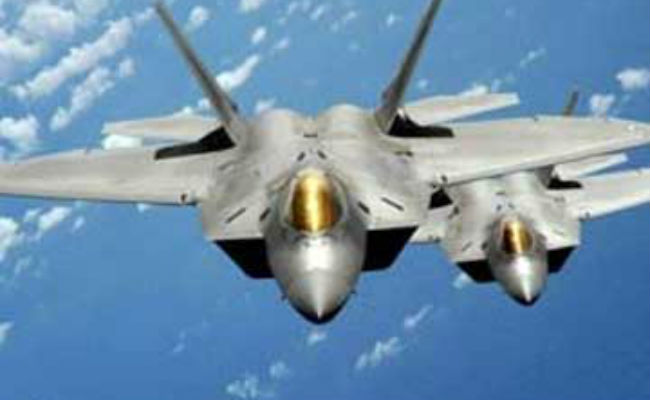 Two US F-22 Jets Land in Poland Amid Ukraine Tensions