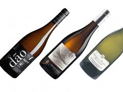 Top of the Chart: 3 Best White Wines from Portugal Top of the Chart: 3 Best White Wines from Portugal