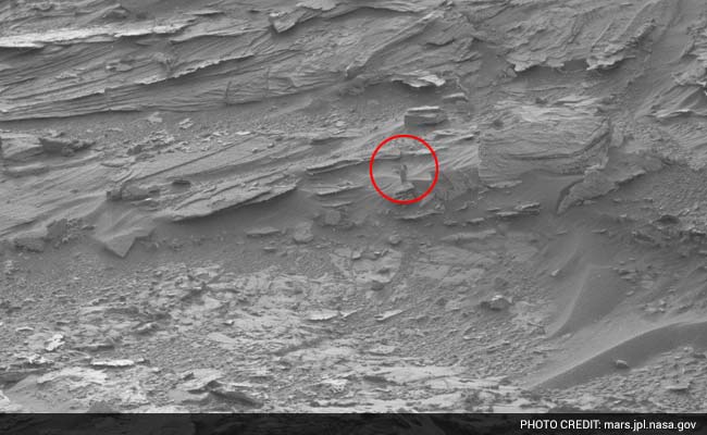 Can You Spot a Woman in NASA's Pic of Mars? Social Media Can